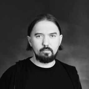 Антон Макаров